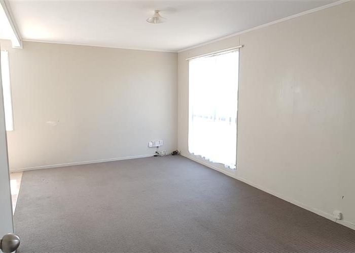  at 2/40 Palmers Road, Clendon Park, Manukau City, Auckland