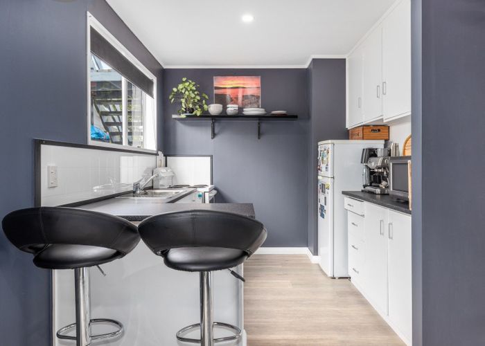  at 3/3 School Road, Plimmerton, Porirua
