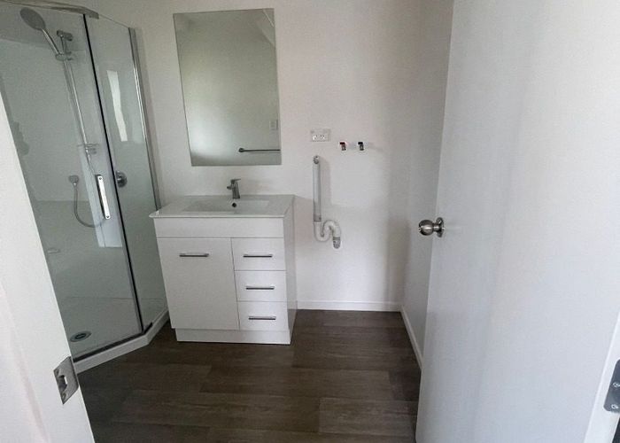  at 2/7a Clayburn Road, Glen Eden, Waitakere City, Auckland