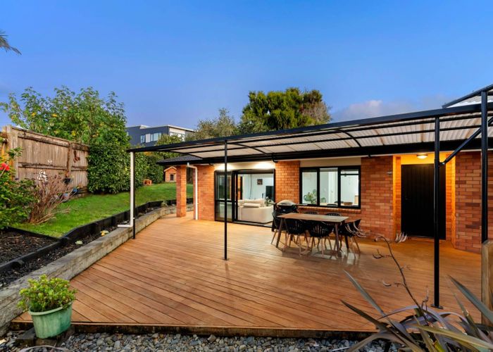  at 20A Murray Road, Te Atatu Peninsula, Waitakere City, Auckland