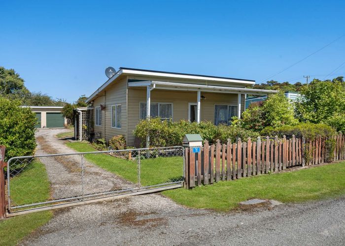  at 11 Arthur Road, Pounawea, Clutha, Otago