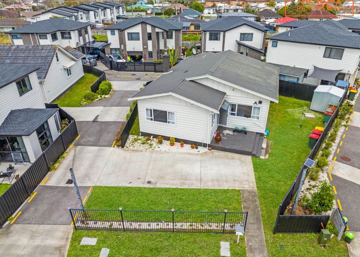  at 42 Marr Road, Manurewa, Auckland