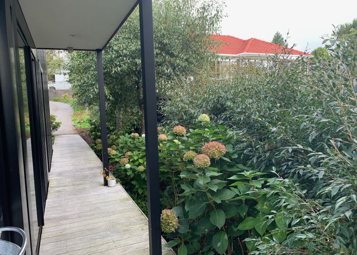  at 2/28 Bayly Road, Moturoa, New Plymouth, Taranaki