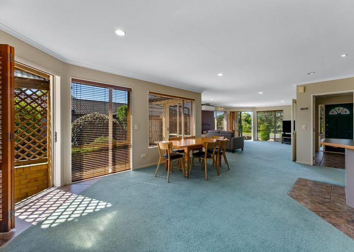  at 15 Kelvin Hart Drive, East Tamaki, Manukau City, Auckland
