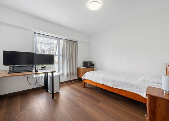  at 2/30 Copley Street, New Lynn, Waitakere City, Auckland
