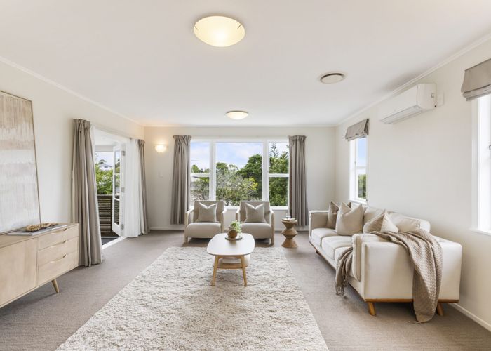  at 6 Rotoiti Avenue, Pakuranga Heights, Auckland