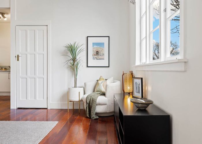  at 2/6 Sarawia Street, Newmarket, Auckland City, Auckland