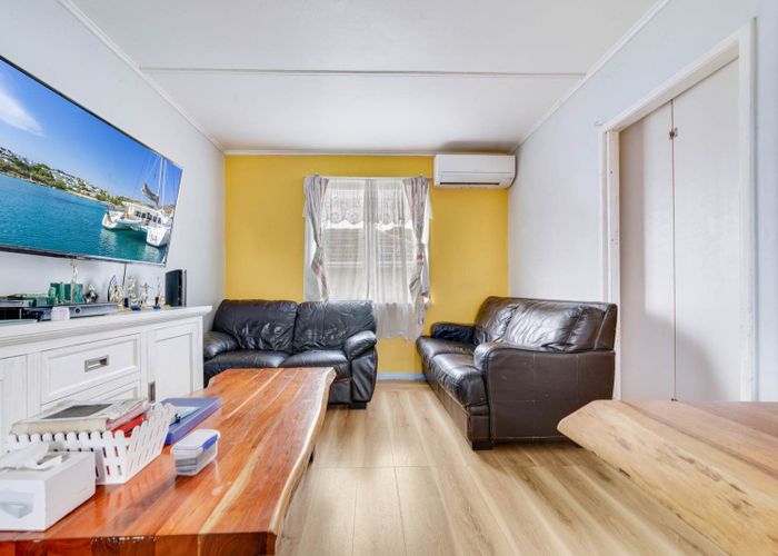  at 1&2 /34 Plumley Crescent, Mangere, Manukau City, Auckland