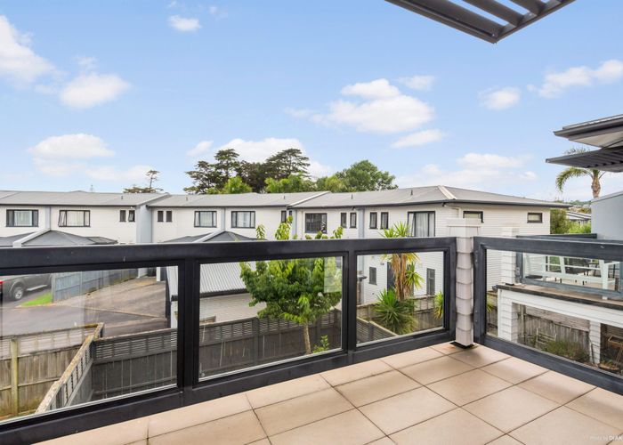  at 136/2 Armoy Drive, East Tamaki, Manukau City, Auckland