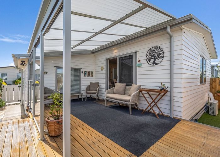  at 304/11 Kamahi Crescent, Papamoa Beach, Tauranga, Bay Of Plenty