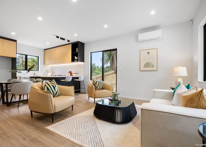  at 38C Caversham Drive, Torbay, Auckland