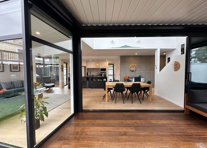  at 11 Walford, Point Chevalier, Auckland City, Auckland