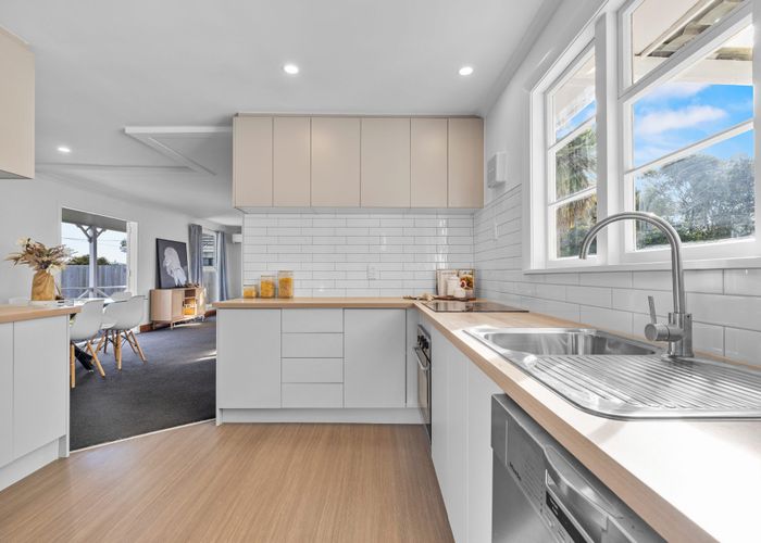  at 157 Pine Avenue, South New Brighton, Christchurch City, Canterbury