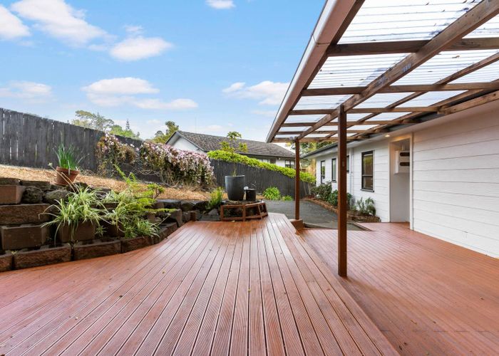  at 112 Spinella Drive, Bayview, North Shore City, Auckland