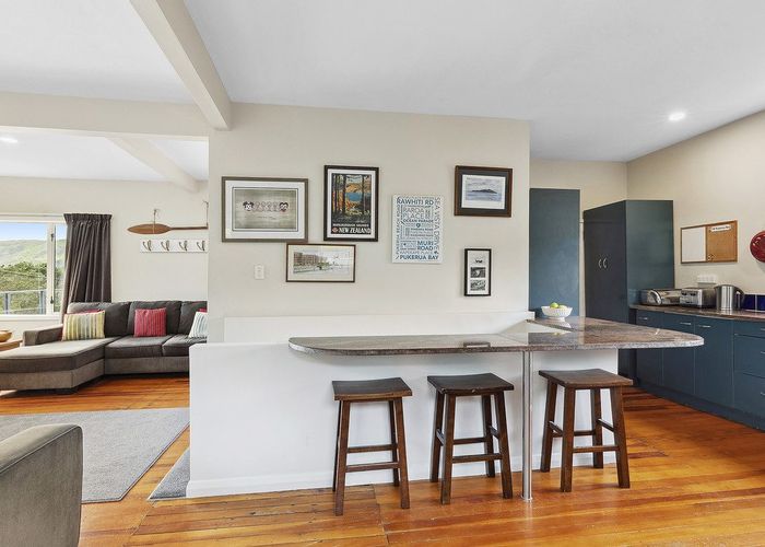  at 32 Rawhiti Road, Pukerua Bay, Porirua