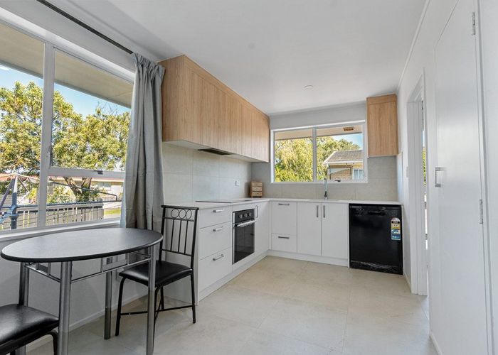  at 39a Chipping Lane, Redwood, Christchurch City, Canterbury