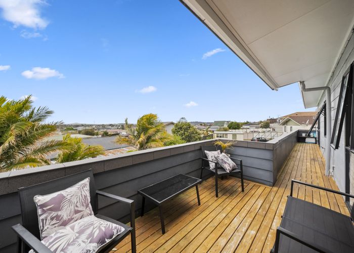 at 25 Greenstone Place, Clover Park, Manukau City, Auckland