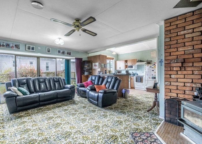  at 25 Huron Street, East Gore, Gore
