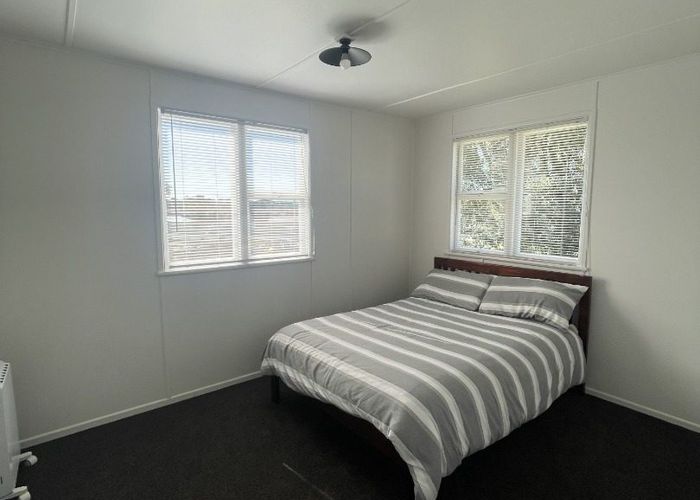  at 5 Birdie Place, Red Beach, Rodney, Auckland