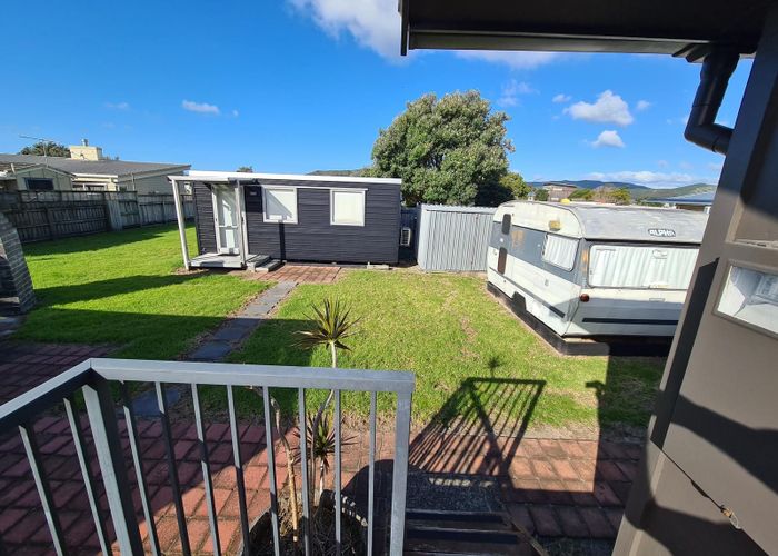  at 102 Kauri Crescent, Matarangi