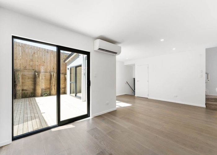  at 1594C Dominion Road Extension, Mount Roskill, Auckland City, Auckland