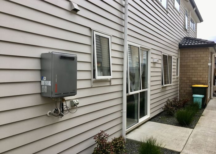  at 7 Calcite Avenue, Flat Bush, Manukau City, Auckland