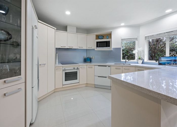  at 4 Phoebe Meikle Place, Torbay, Auckland