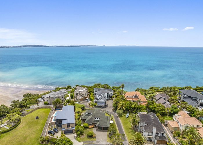  at 31 Gilberd Place, Torbay, Auckland