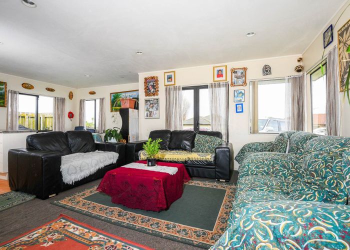  at 1 Orrell Place, Mangere, Manukau City, Auckland