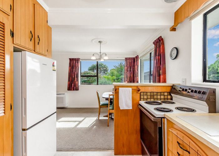  at 2 Malfroy Lane, Raumati Beach, Paraparaumu