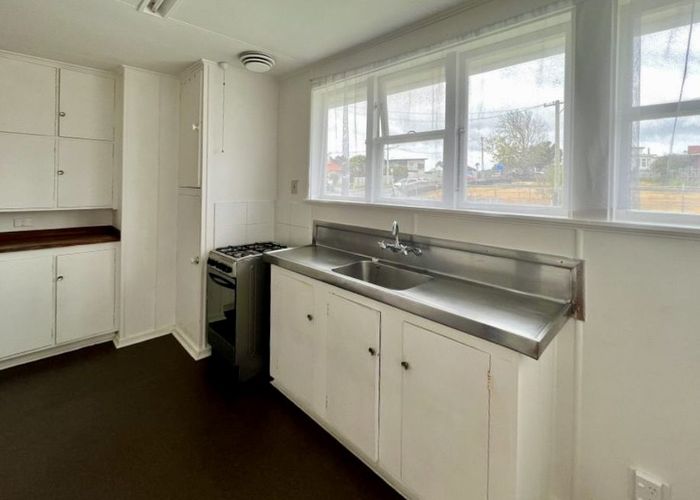  at 1199 Dominion Road, Mount Roskill, Auckland City, Auckland