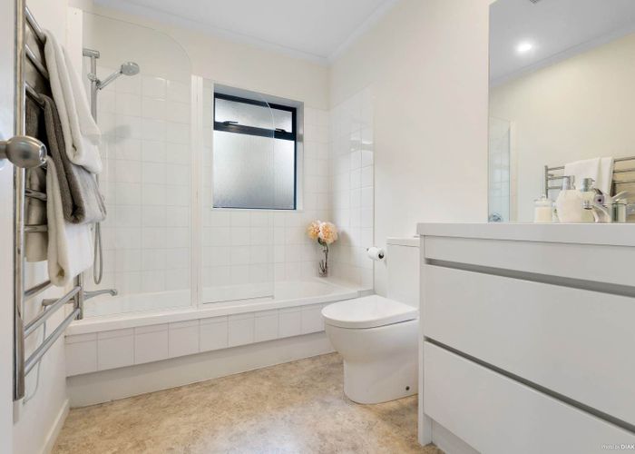  at 47A Rodney Street, Howick, Manukau City, Auckland