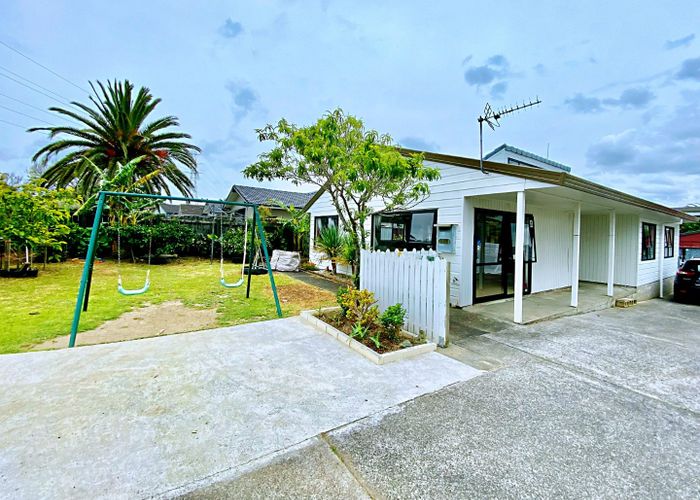  at 109 Everglade Drive, Goodwood Heights, Manukau City, Auckland
