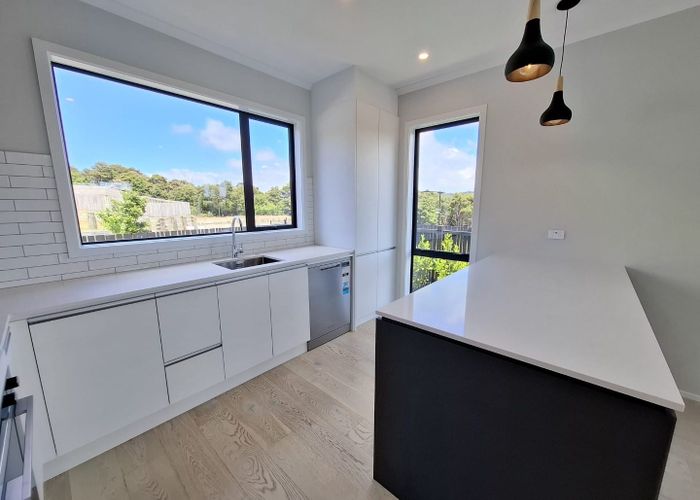  at 3 Te Ara Tu Para, Albany, North Shore City, Auckland