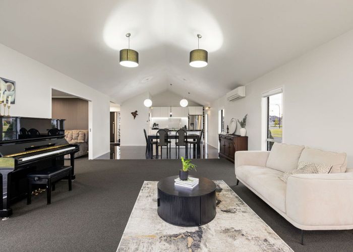  at 4 Bos Crescent, Flagstaff, Hamilton, Waikato