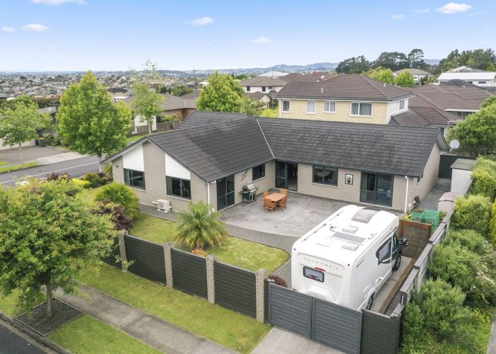  at 14 Murray Becroft Avenue, Henderson Valley, Auckland