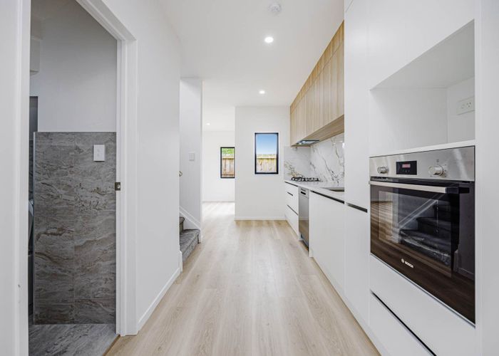  at 16D Olive Crescent, Papatoetoe, Manukau City, Auckland