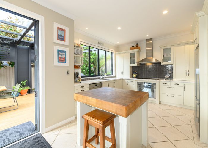  at 69 Kowhai Road, Mairangi Bay, Auckland