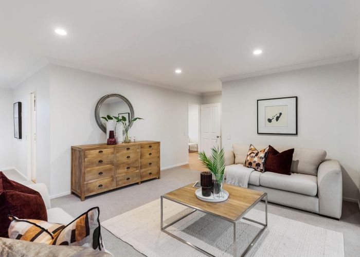  at 2 Snave Place, East Tamaki, Manukau City, Auckland