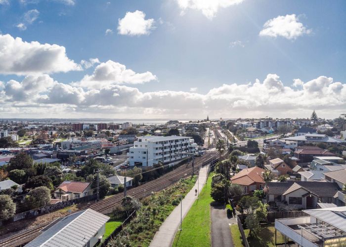  at 11 Chalmers Street, Avondale, Auckland City, Auckland