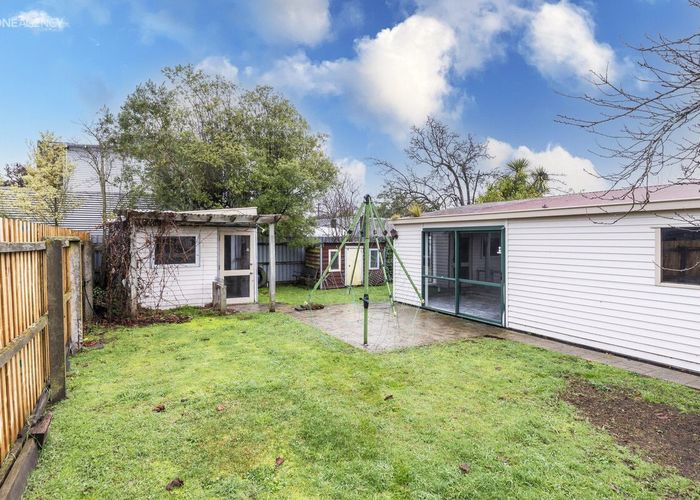  at 11 Slater Street, Richmond, Christchurch City, Canterbury