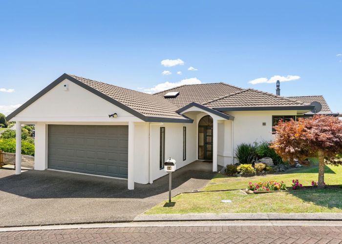  at 14 Lorrigan Way, Welcome Bay, Tauranga, Bay Of Plenty