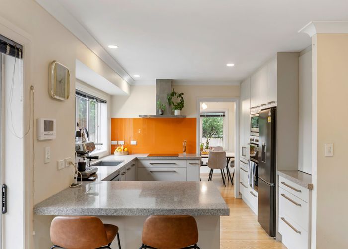  at 8 Quattro Avenue, Flat Bush, Manukau City, Auckland