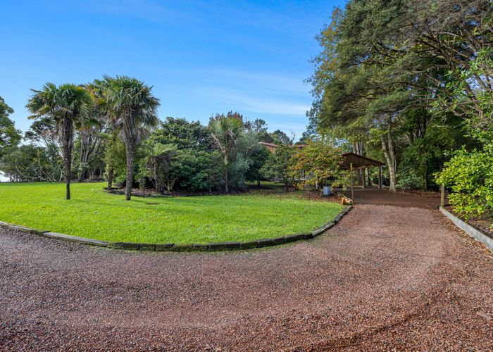  at 73 Coulter Road, Henderson Valley, Waitakere City, Auckland