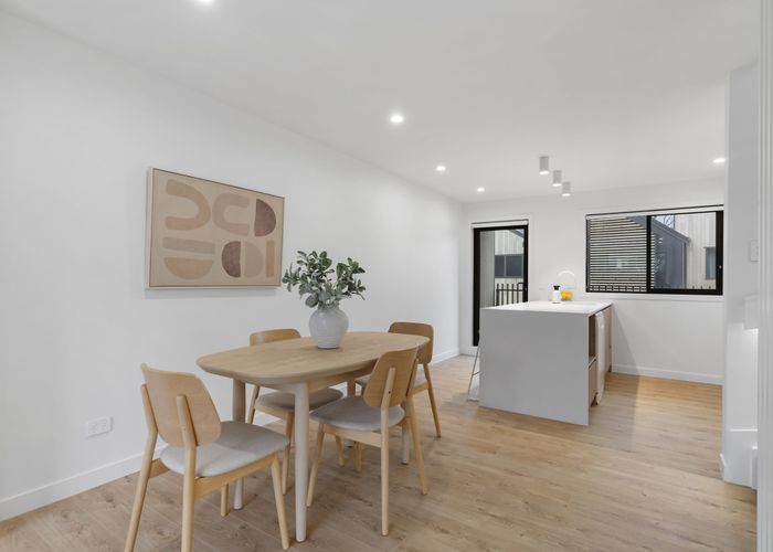  at 4/47 Taipari Road, Te Atatu Peninsula, Waitakere City, Auckland