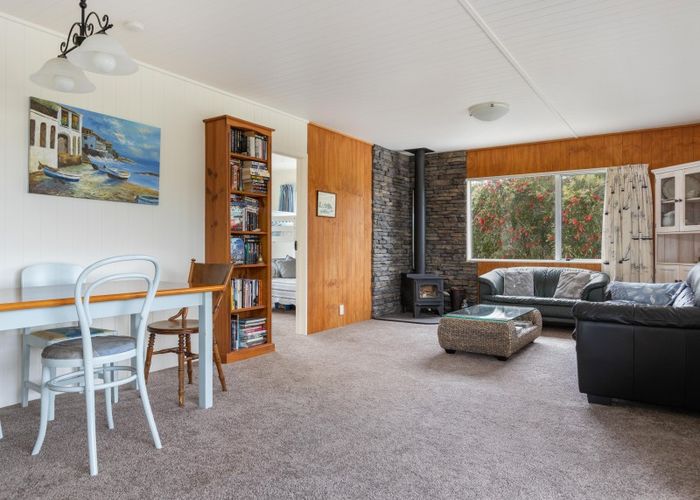  at 14 Tamarisk Drive, Riversdale Beach, Masterton