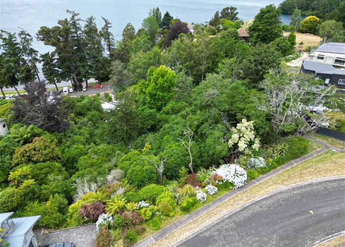  at 20 Ewing Grove, Acacia Bay, Taupo, Waikato