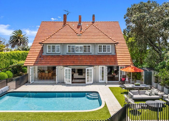  at 11 Stanley Point Road, Devonport, North Shore City, Auckland