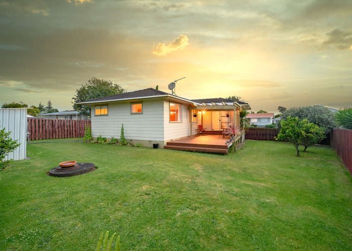  at 11 Hope Farm Ave, Pakuranga Heights, Manukau City, Auckland