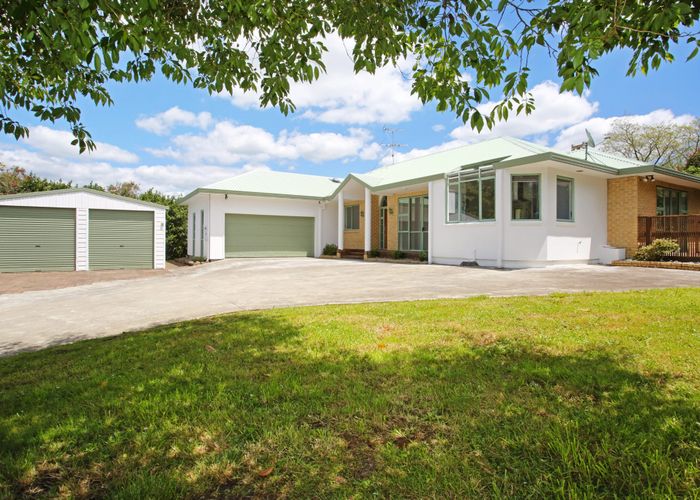  at 52 Lockwood Road, Papakura